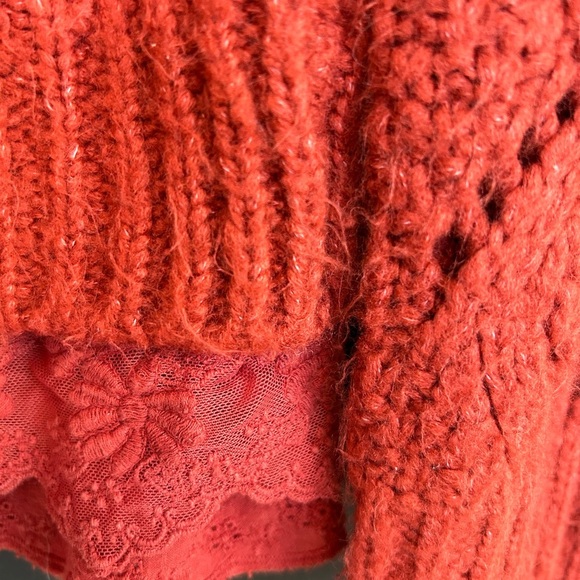 Anthropologie Lili’s closet Lace bottom sweater S good used condition - Picture 12 of 14